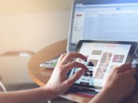 Communication ordinateur internet web